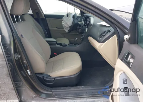 2013 Kia Optima Lx z USA, uszkodzony, nr VIN 5XXGM4A75DG157937